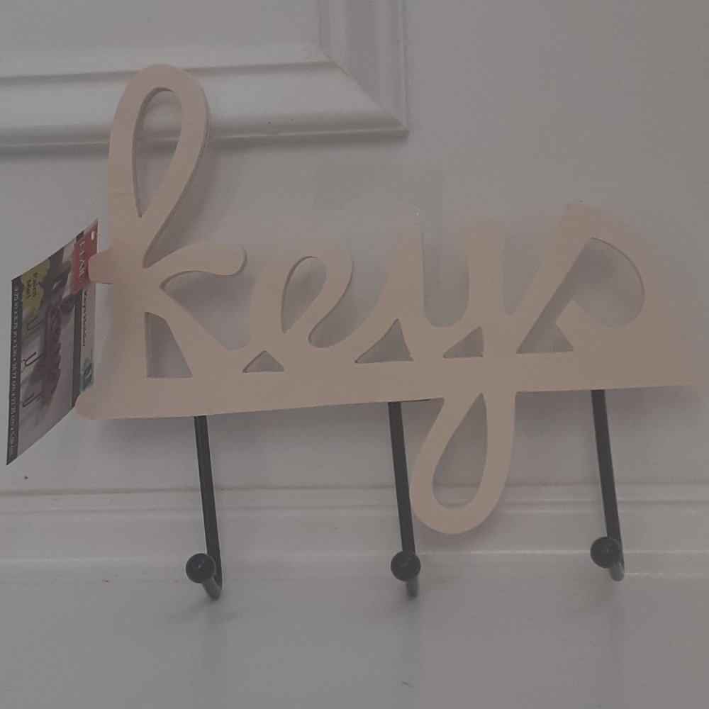 Key holder - Picture 2 of 4